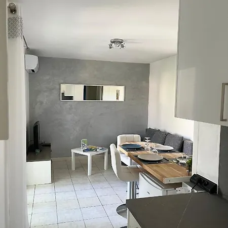 Appartement Cosy Six-Fours-les-Plages Exterior photo